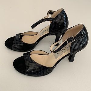 Black Tango shoes by Mi Sueño